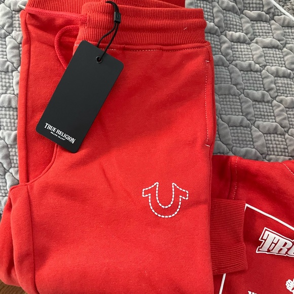 TRUE RELIGION JOGGER SET!!! - Picture 6 of 6